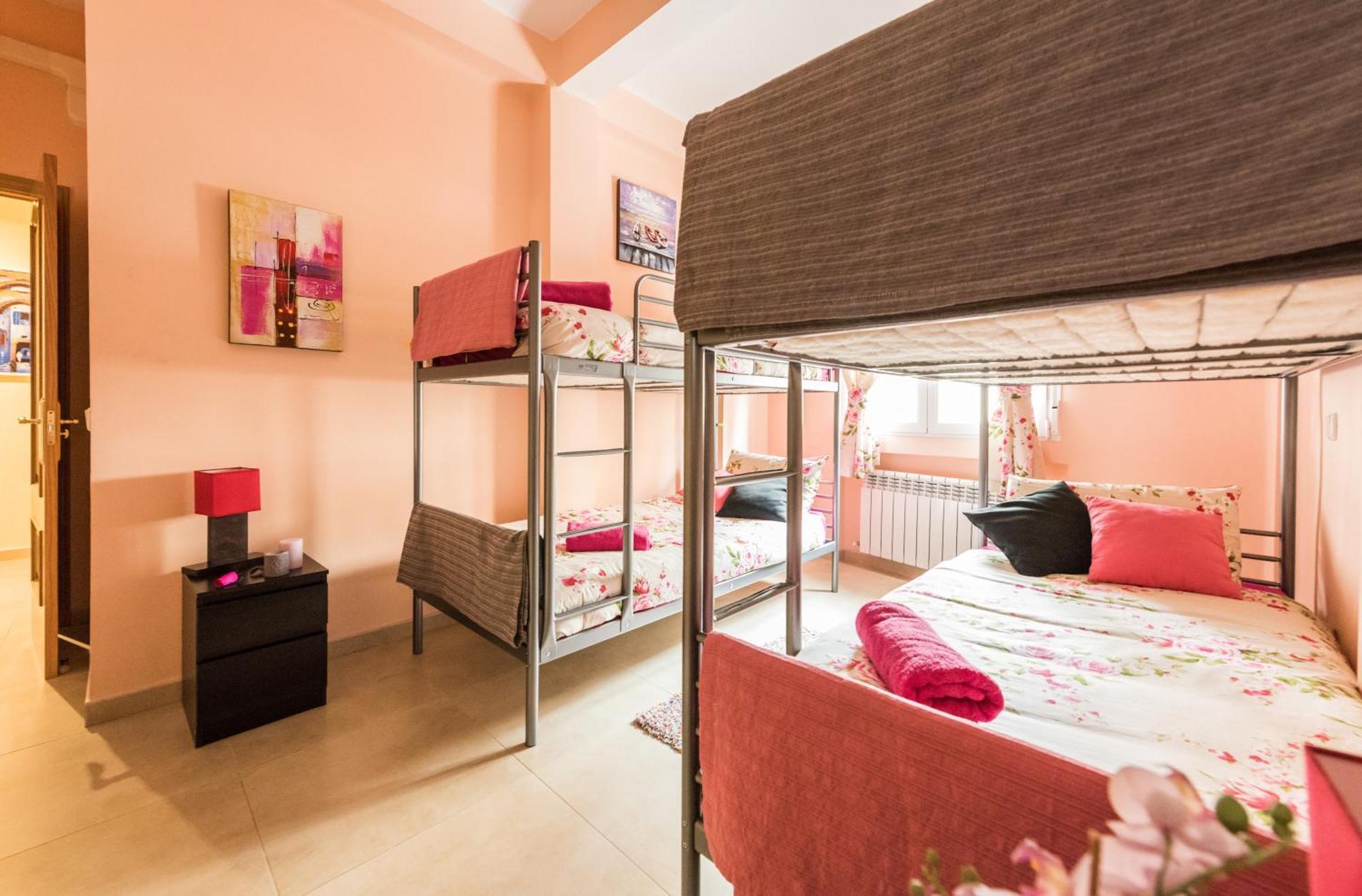 Apartamentos Madrid Xxxiii - Alojamiento De Temporada חדר תמונה
