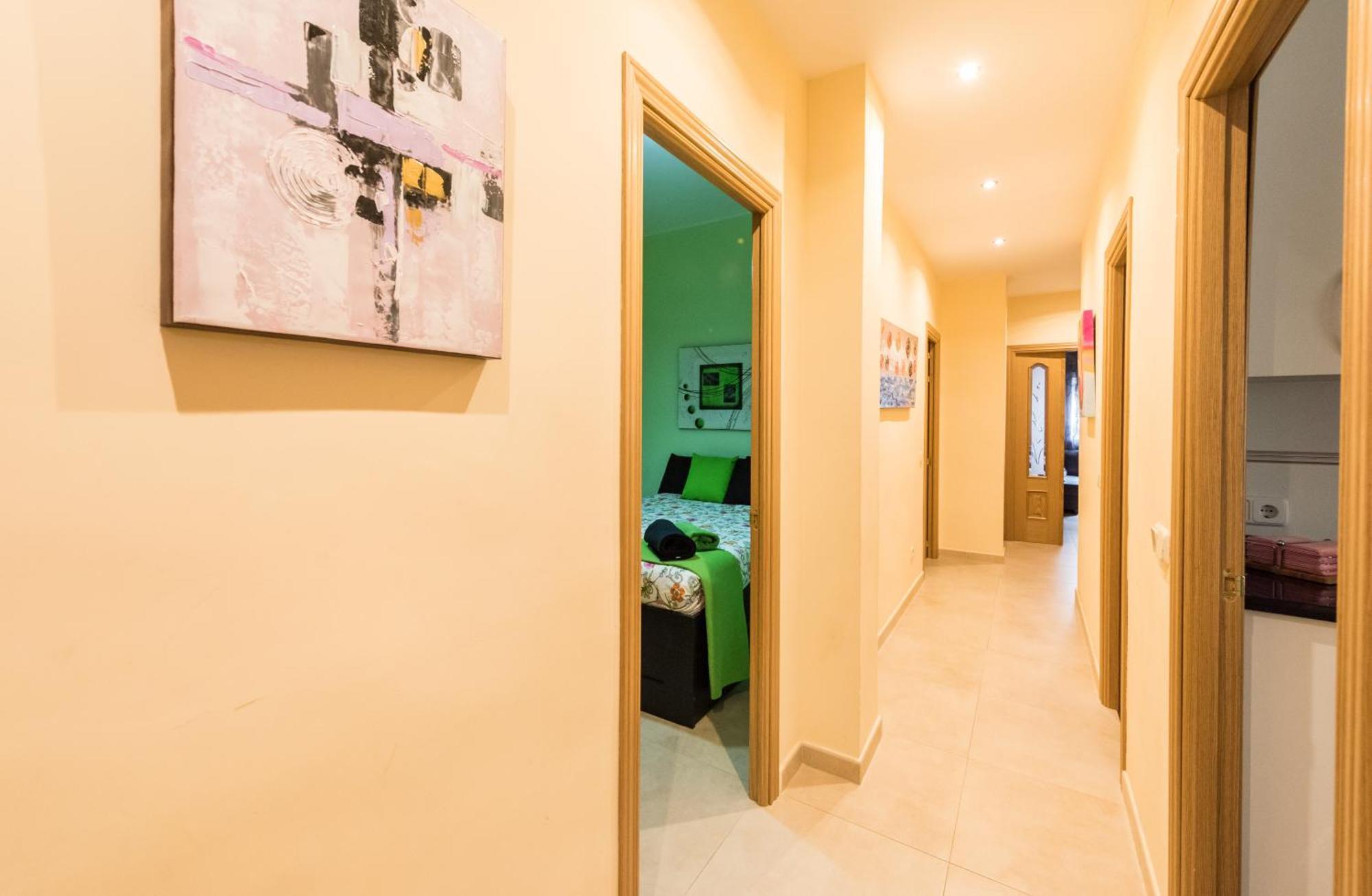 Apartamentos Madrid Xxxiii - Alojamiento De Temporada חדר תמונה