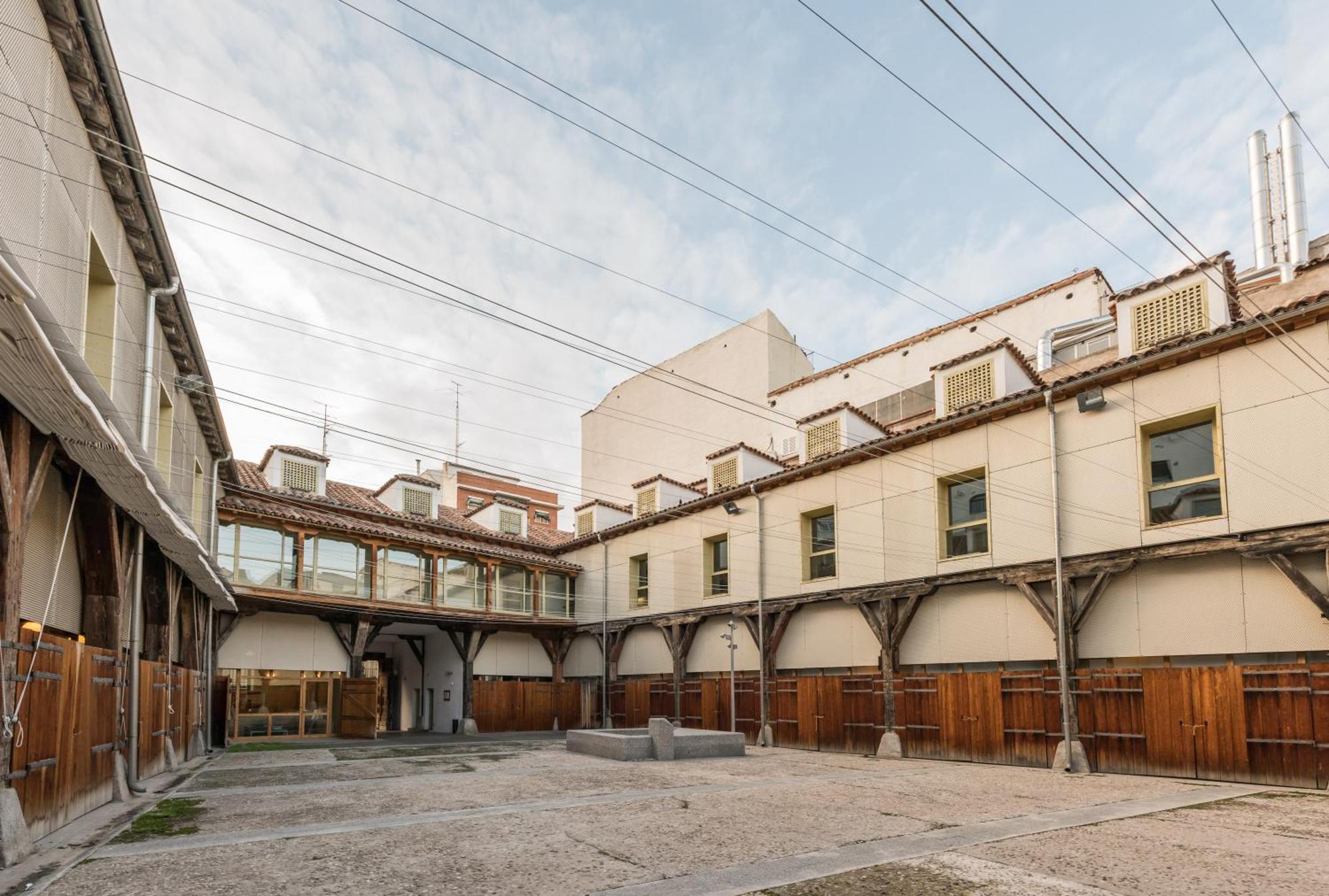 Apartamentos Madrid Xxxiii - Alojamiento De Temporada חדר תמונה