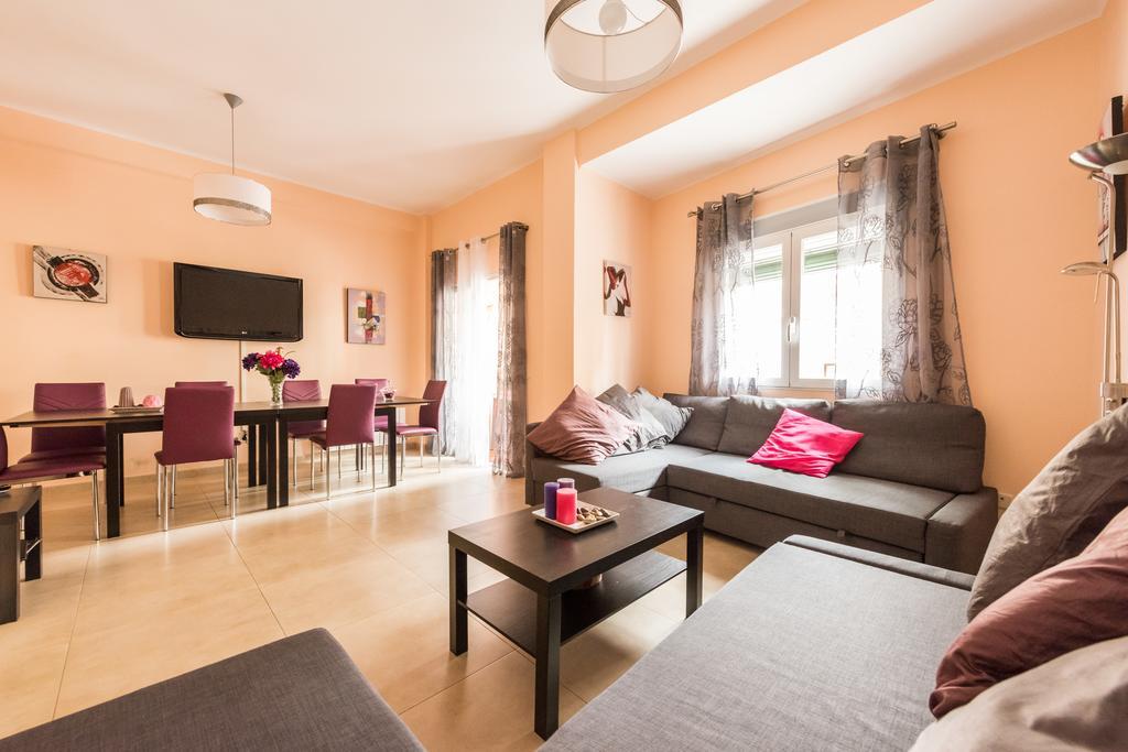 Apartamentos Madrid Xxxiii - Alojamiento De Temporada מראה חיצוני תמונה