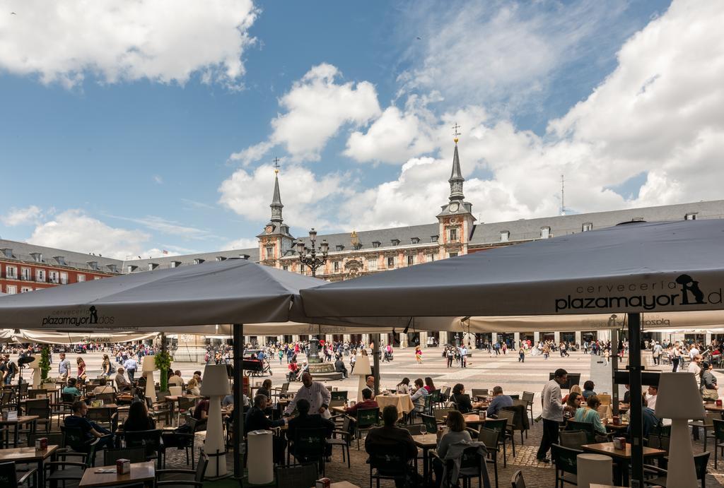 Apartamentos Madrid Xxxiii - Alojamiento De Temporada מראה חיצוני תמונה