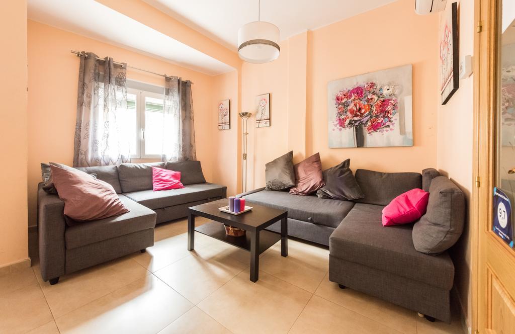 Apartamentos Madrid Xxxiii - Alojamiento De Temporada מראה חיצוני תמונה