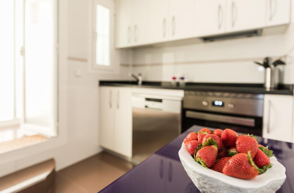 Apartamentos Madrid Xxxiii - Alojamiento De Temporada מראה חיצוני תמונה