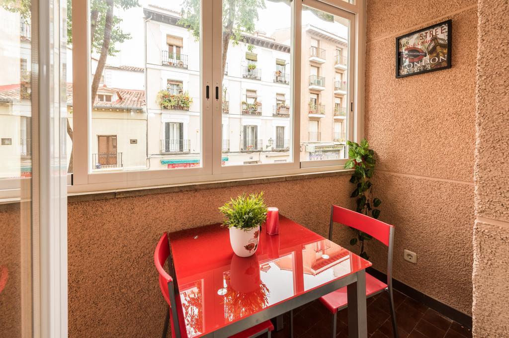 Apartamentos Madrid Xxxiii - Alojamiento De Temporada מראה חיצוני תמונה
