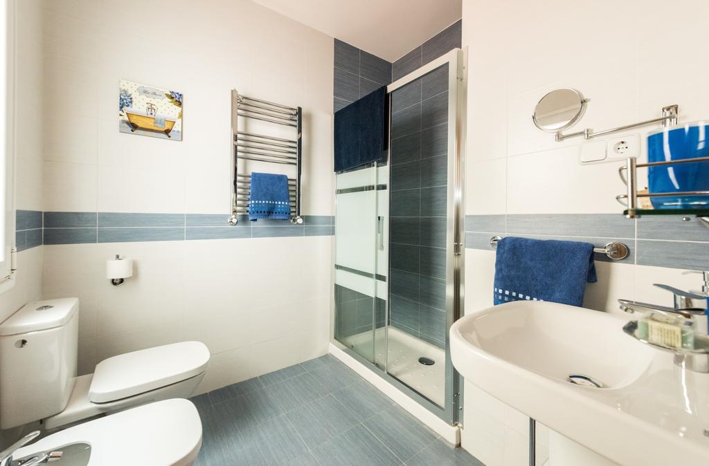 Apartamentos Madrid Xxxiii - Alojamiento De Temporada מראה חיצוני תמונה