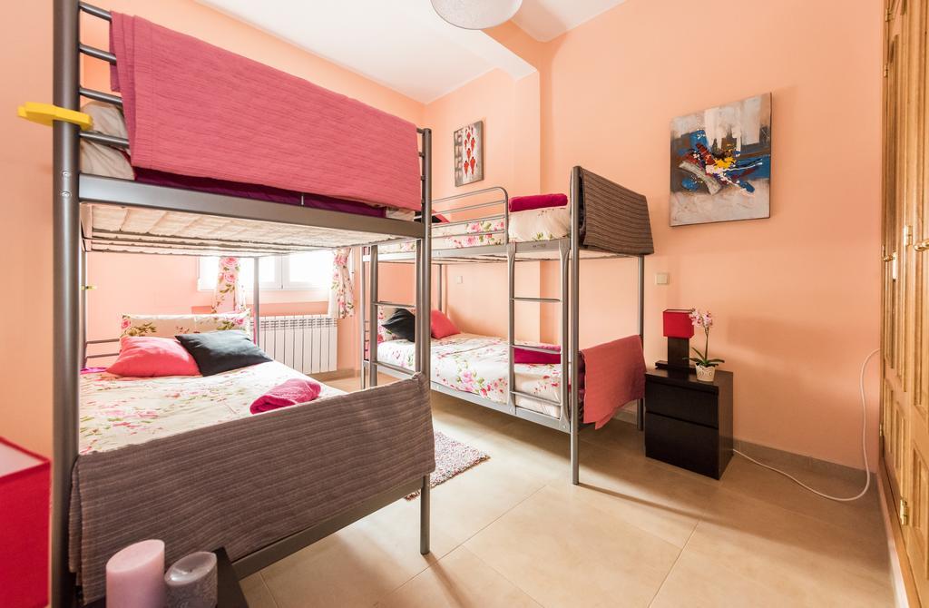 Apartamentos Madrid Xxxiii - Alojamiento De Temporada מראה חיצוני תמונה